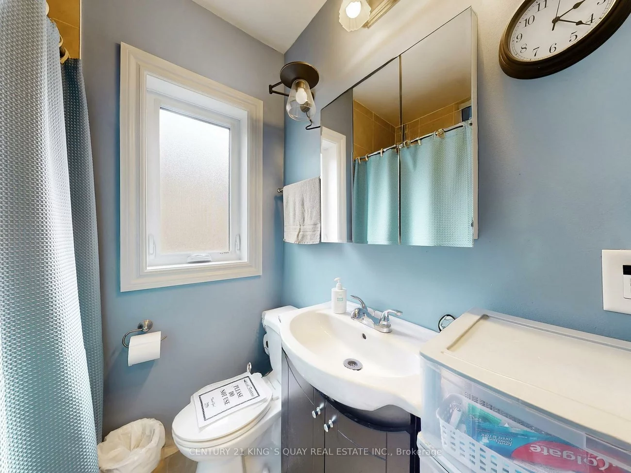 330, Kennedy, Birchcliffe-Cliffside, Toronto