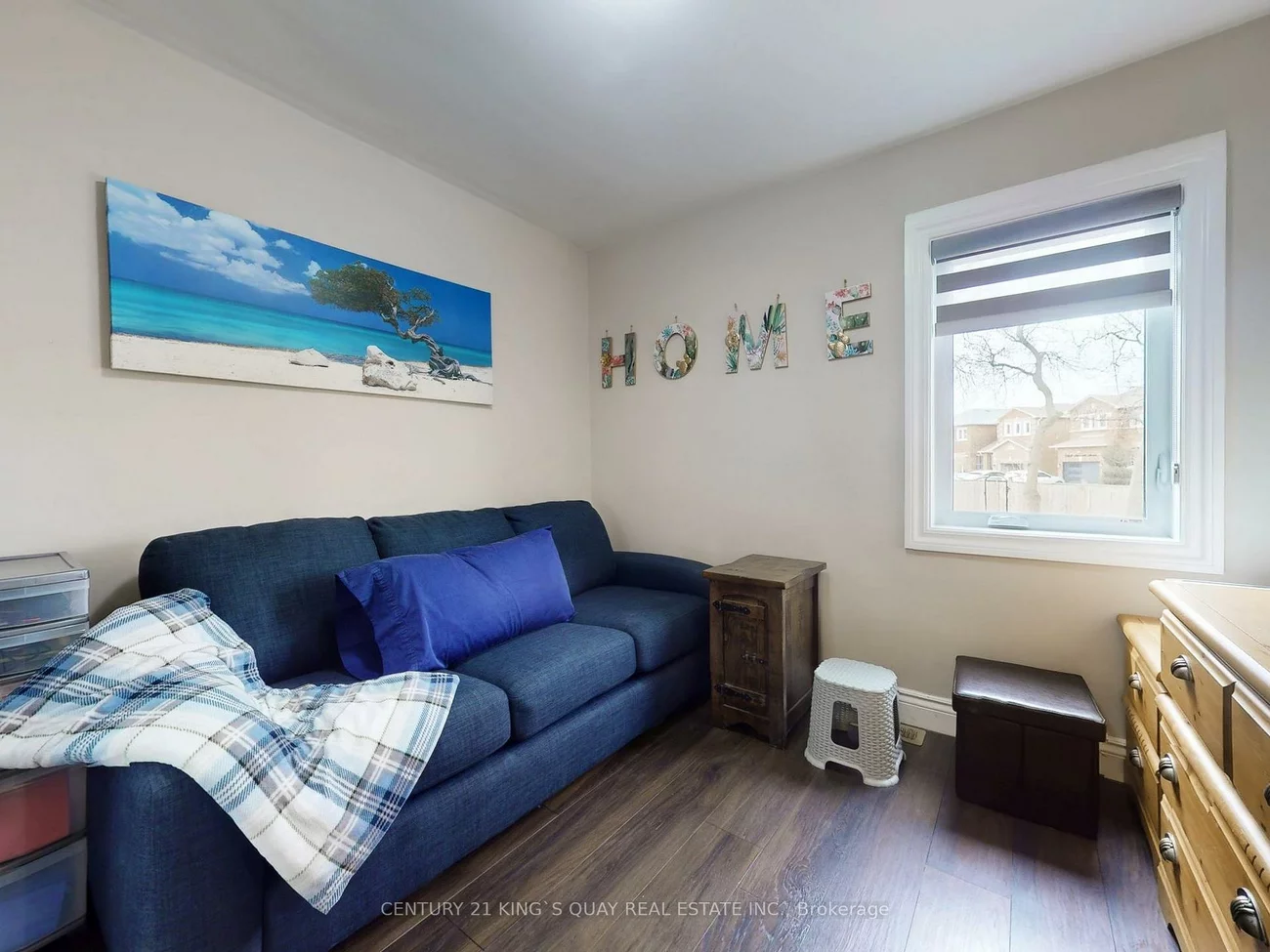 330, Kennedy, Birchcliffe-Cliffside, Toronto
