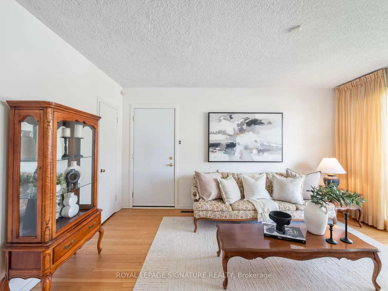 25, Stavely, Kennedy Park, Toronto