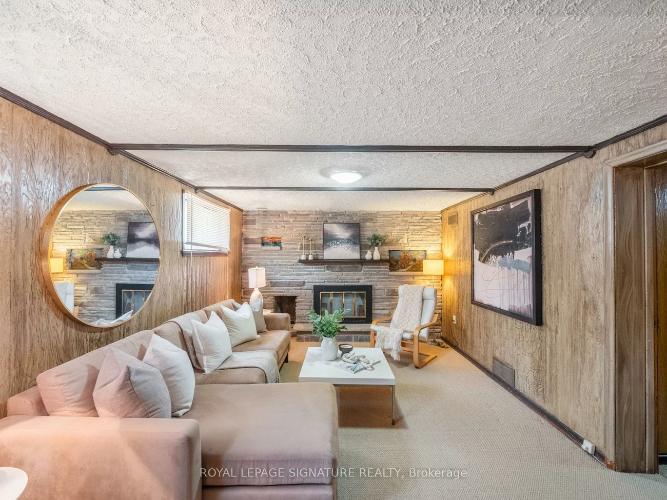 25, Stavely, Kennedy Park, Toronto