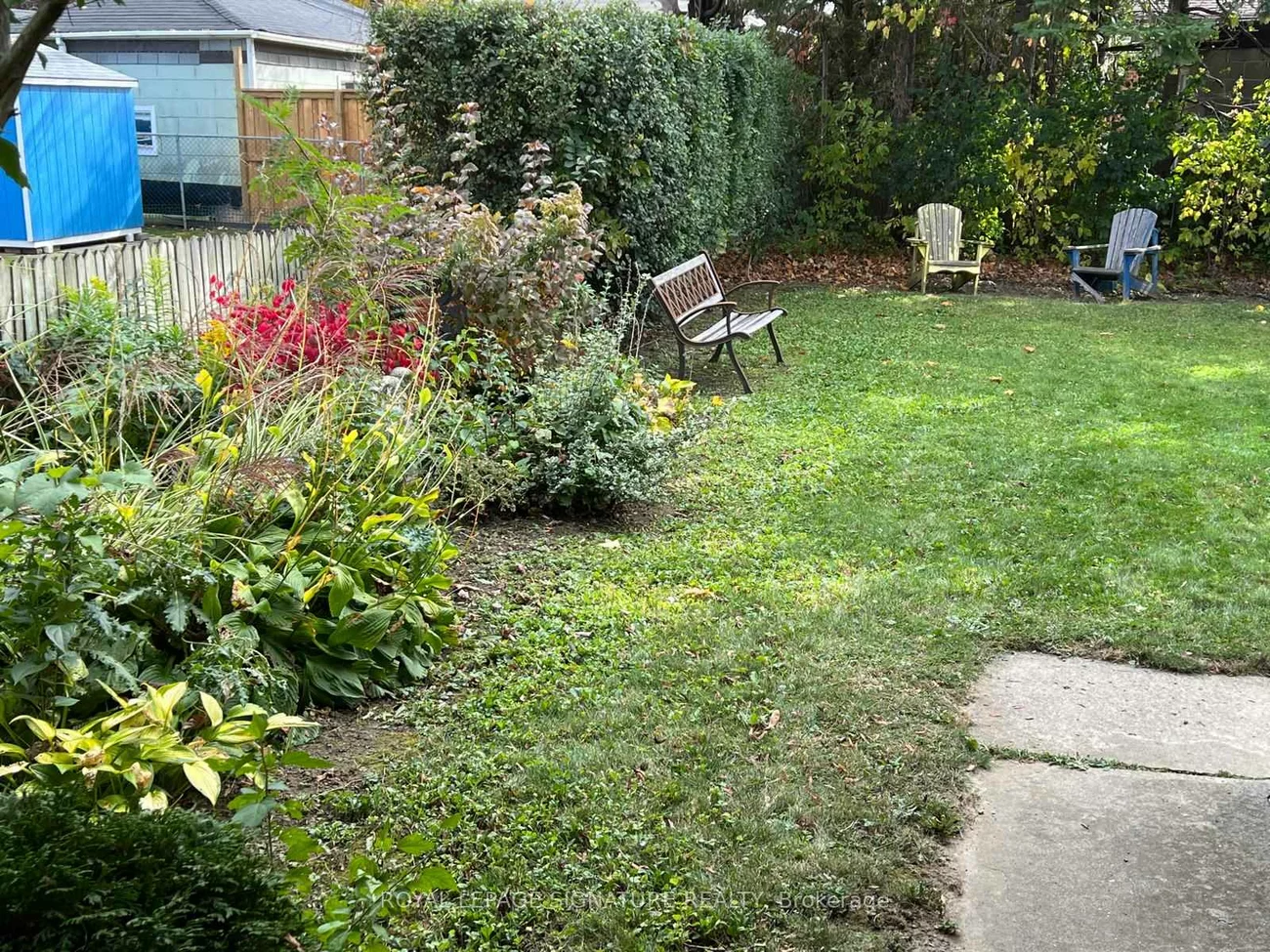 25, Stavely, Kennedy Park, Toronto