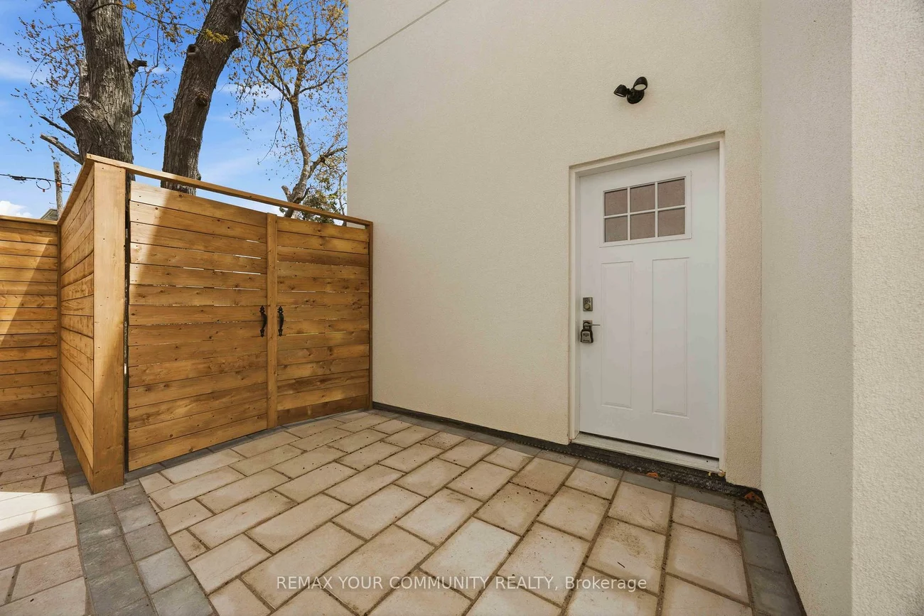 20, Castille, Wexford-Maryvale, Toronto