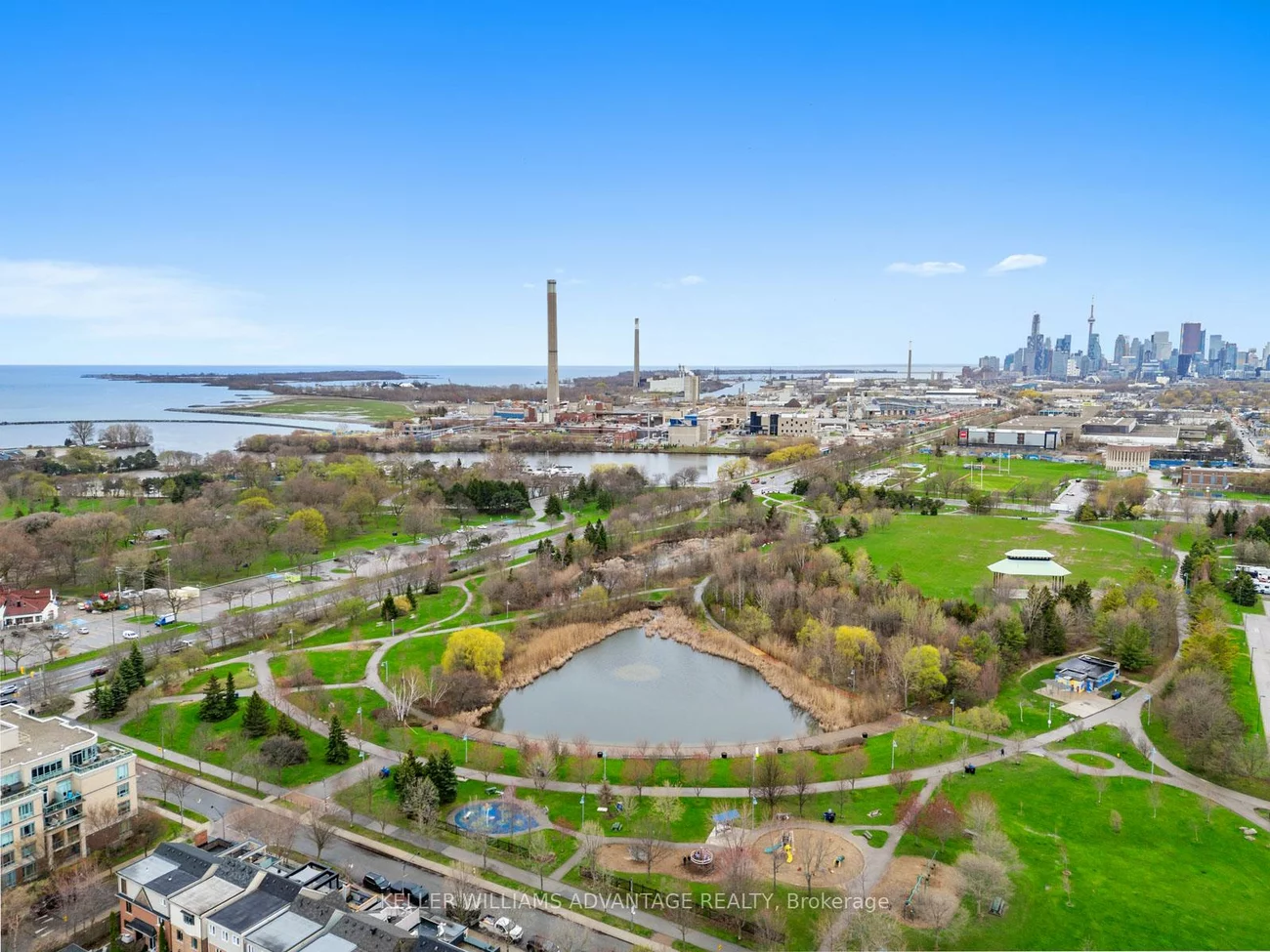 87, Boardwalk, The Beaches, Toronto