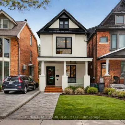 47, Harcourt, North Riverdale, Toronto