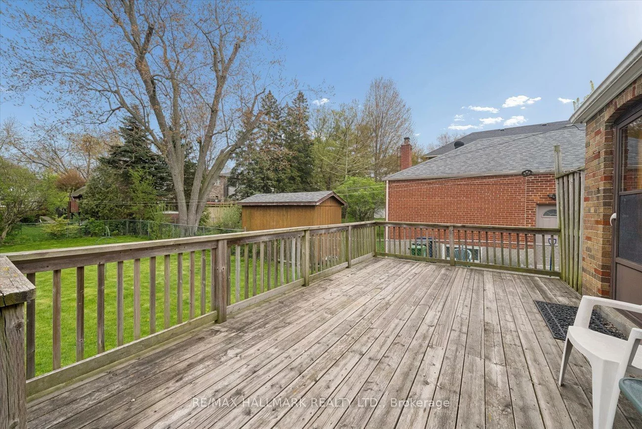 51, Bertha, Clairlea-Birchmount, Toronto