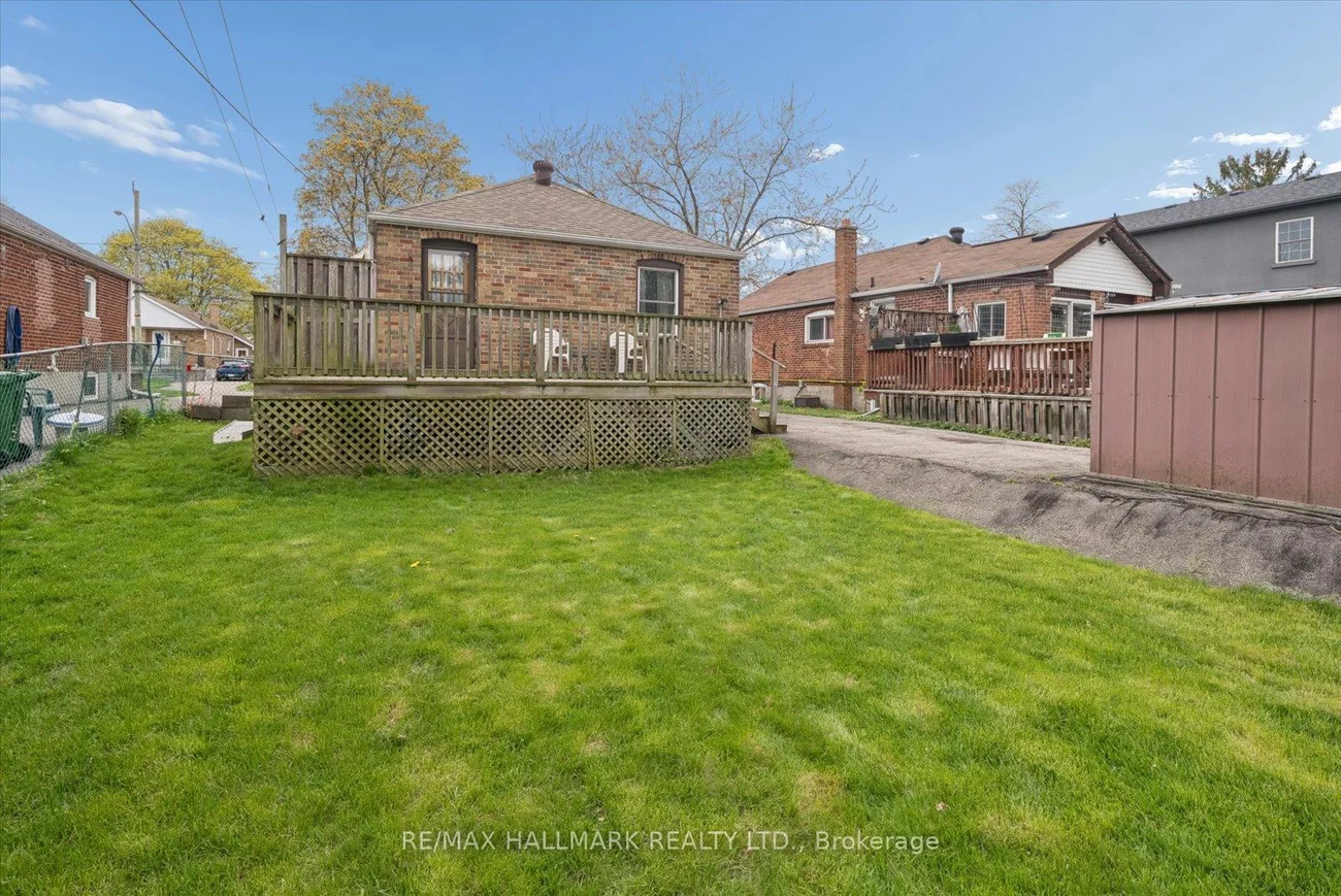 51, Bertha, Clairlea-Birchmount, Toronto