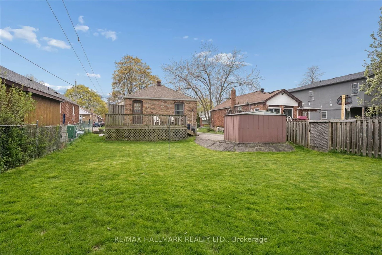51, Bertha, Clairlea-Birchmount, Toronto
