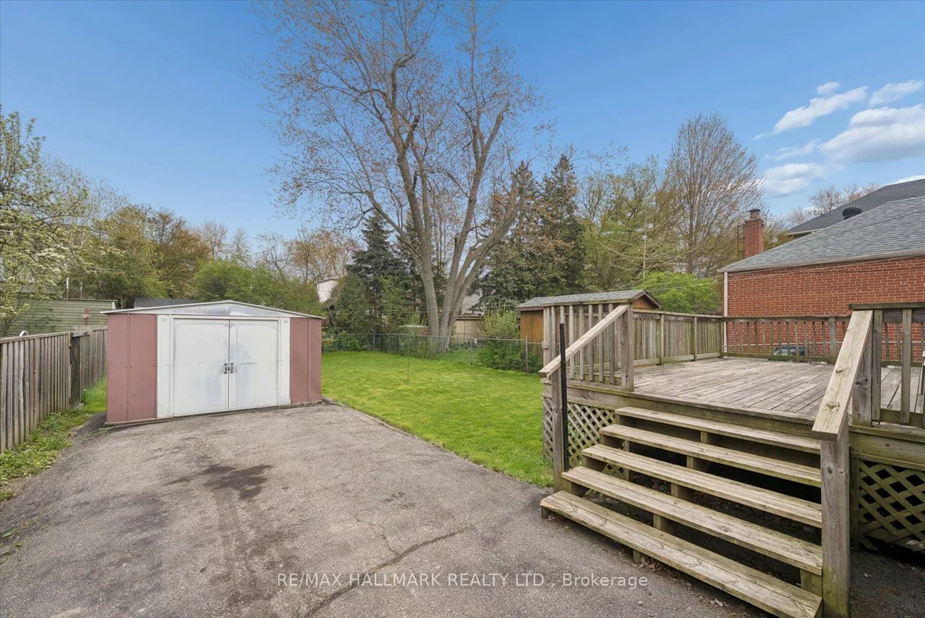 51, Bertha, Clairlea-Birchmount, Toronto