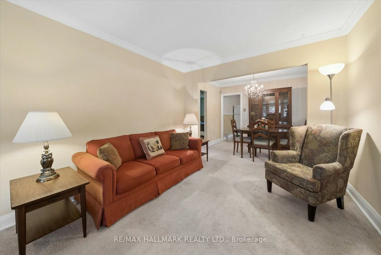51, Bertha, Clairlea-Birchmount, Toronto