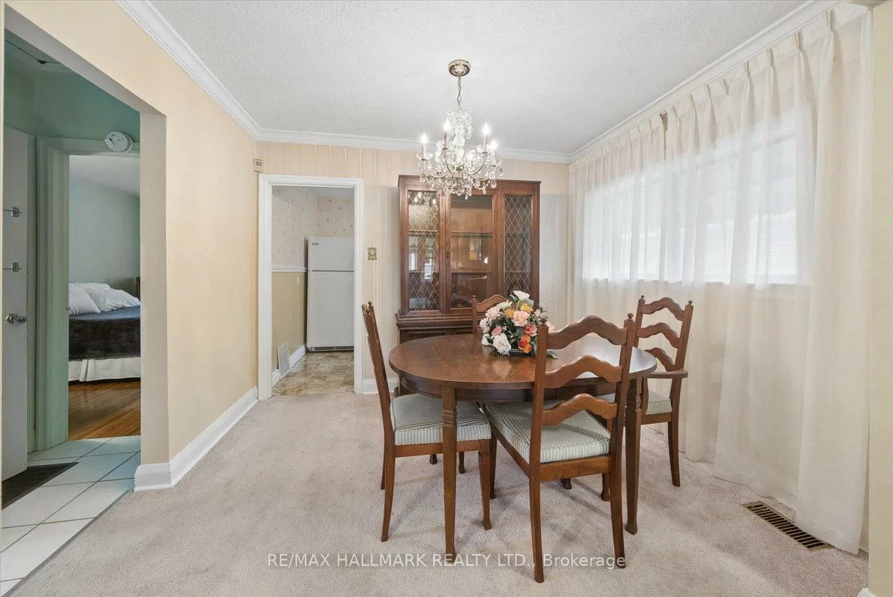 51, Bertha, Clairlea-Birchmount, Toronto