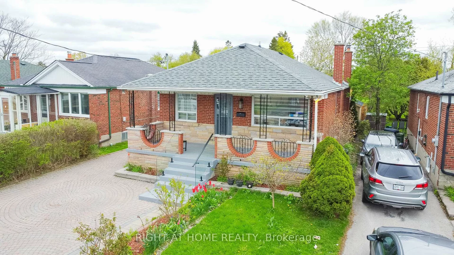 150, Tower, Wexford-Maryvale, Toronto