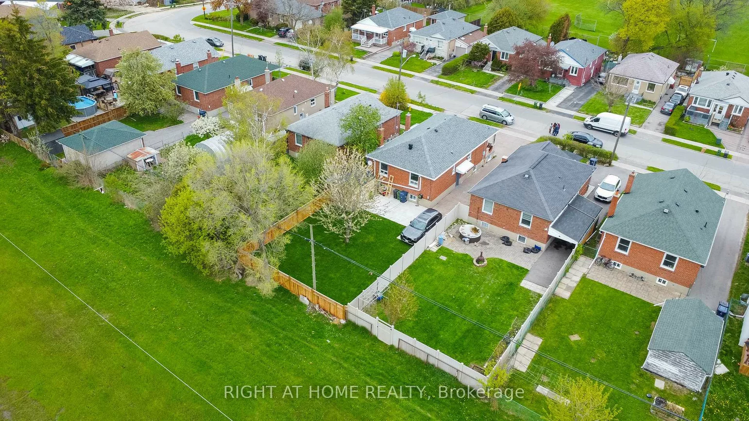150, Tower, Wexford-Maryvale, Toronto