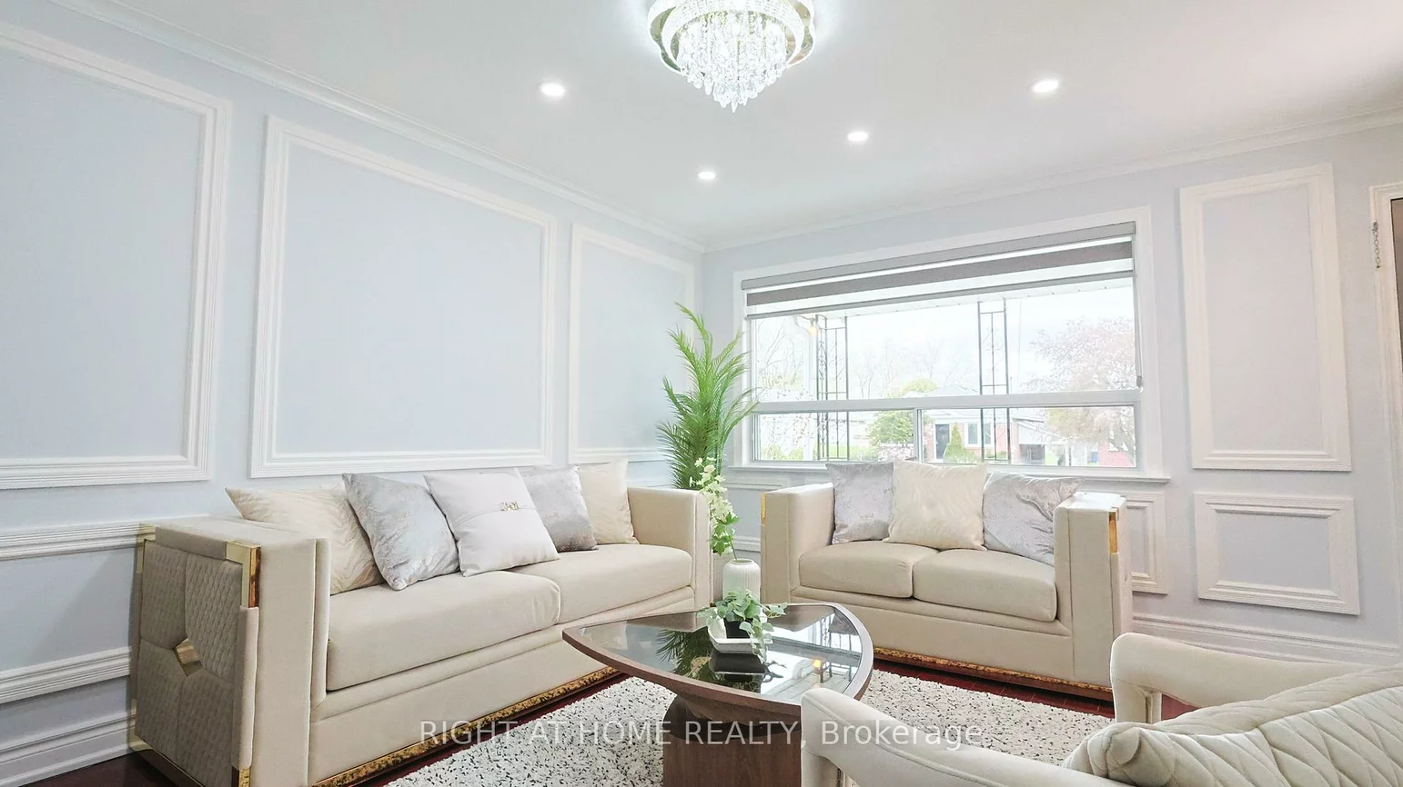 150, Tower, Wexford-Maryvale, Toronto