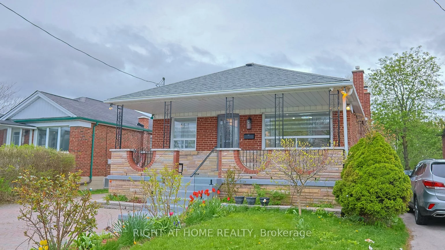 150, Tower, Wexford-Maryvale, Toronto
