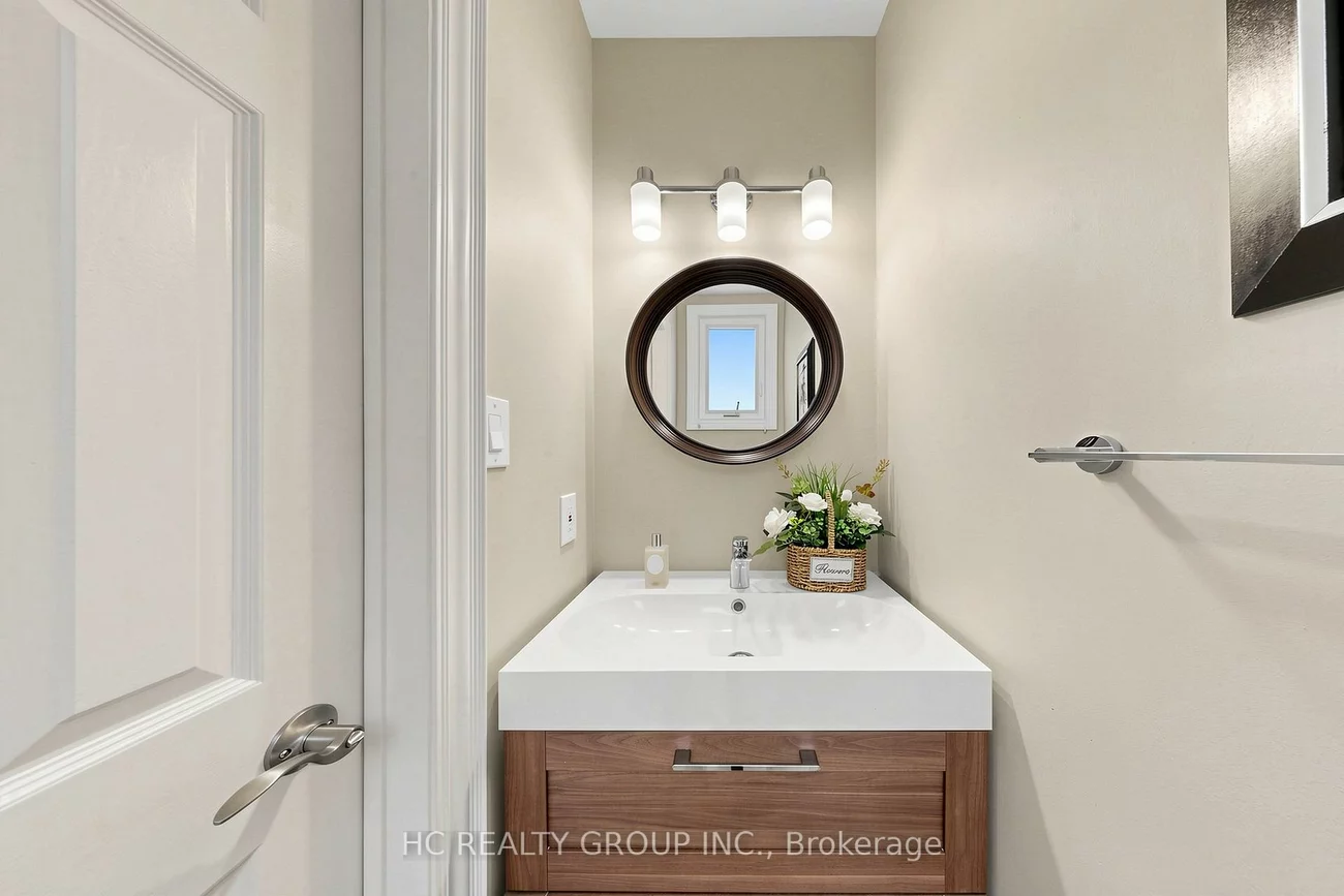 39, River Grove, Steeles, Toronto