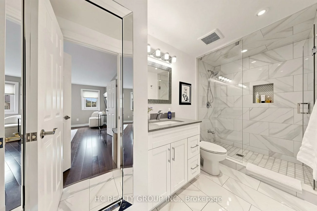 39, River Grove, Steeles, Toronto