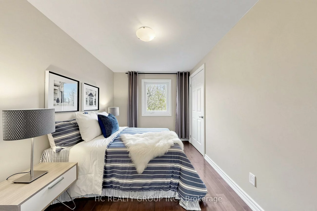 39, River Grove, Steeles, Toronto