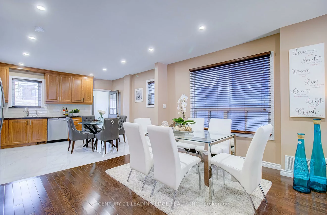 106, Parkmount, Greenwood-Coxwell, Toronto