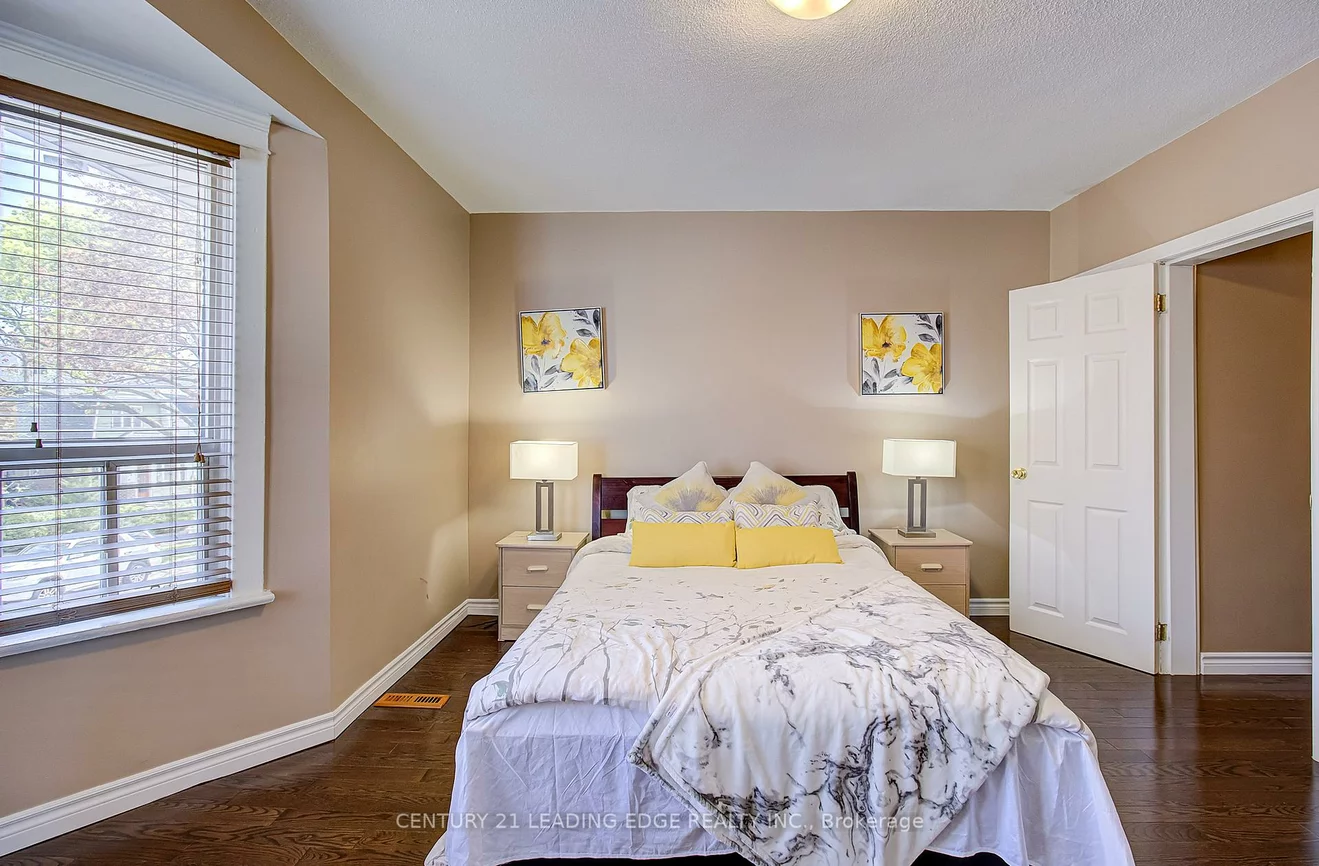 106, Parkmount, Greenwood-Coxwell, Toronto