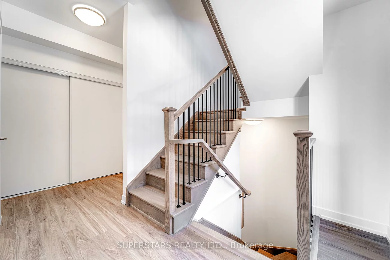 31, Calamint, L'Amoreaux, Toronto