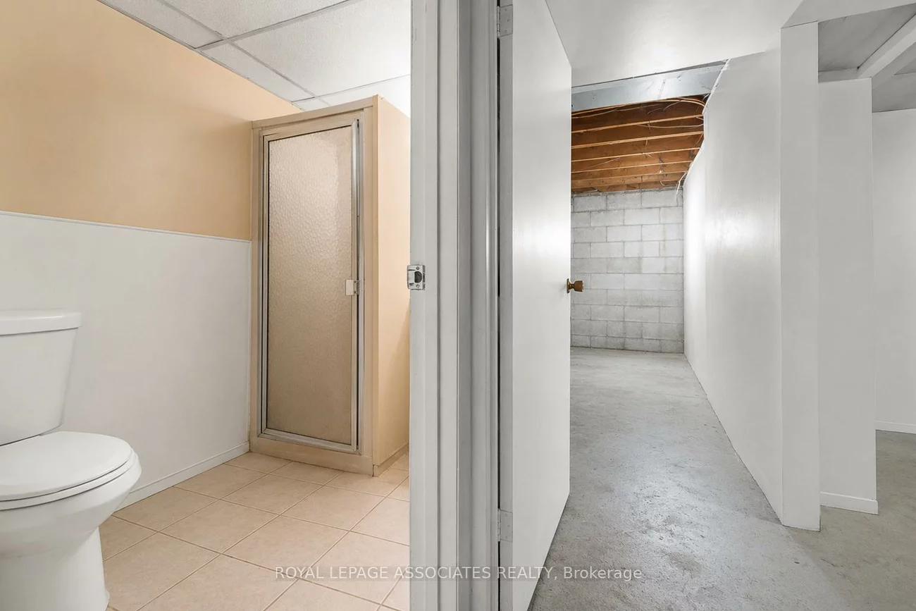 256, Ferris, O'Connor-Parkview, Toronto