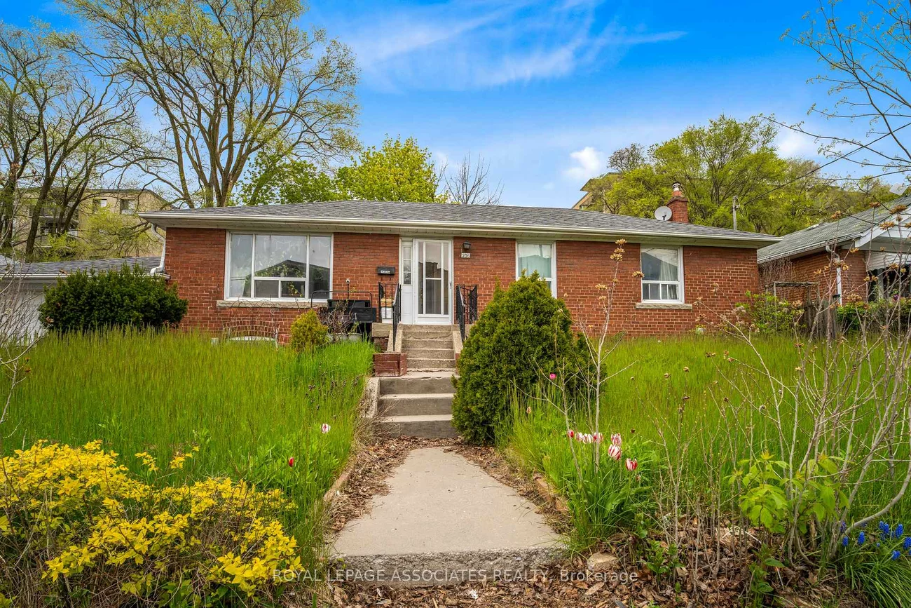 256, Ferris, O'Connor-Parkview, Toronto