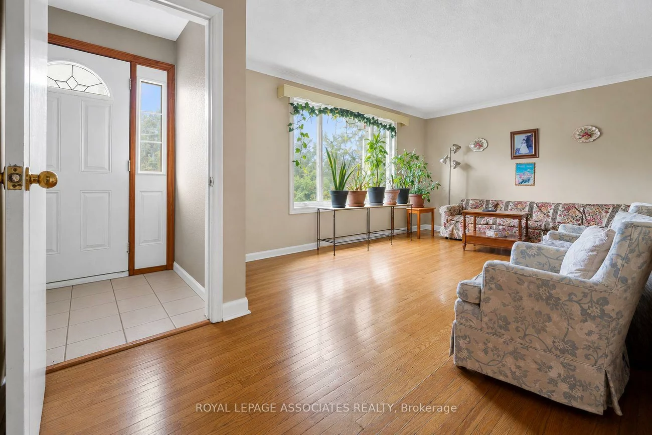 256, Ferris, O'Connor-Parkview, Toronto