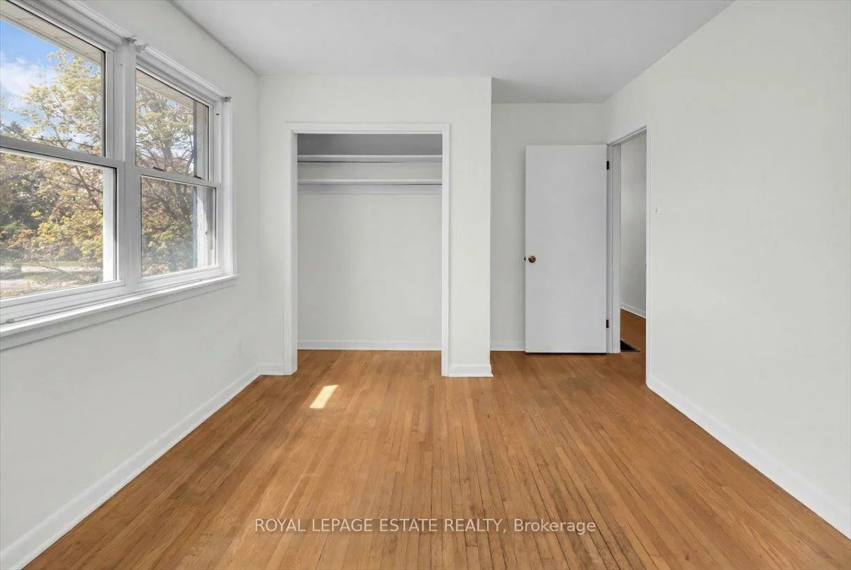 103, Pegasus, Woburn, Toronto