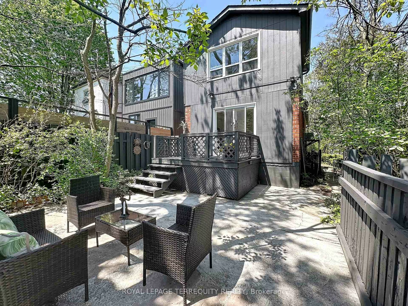 57, Queensdale, Danforth Village-East York, Toronto
