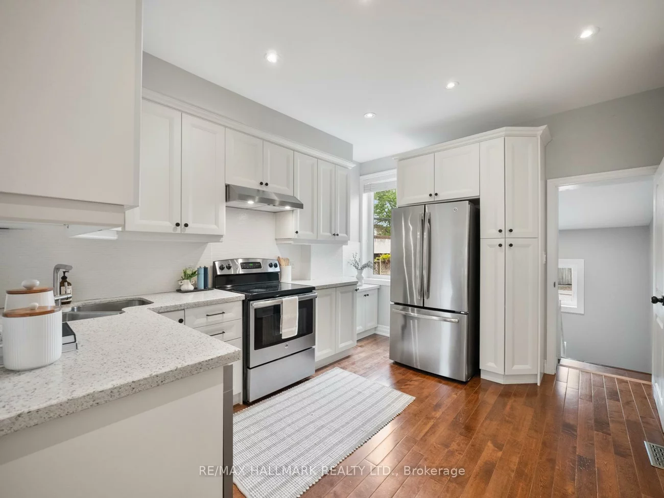 10, Ferrier, Playter Estates-Danforth, Toronto
