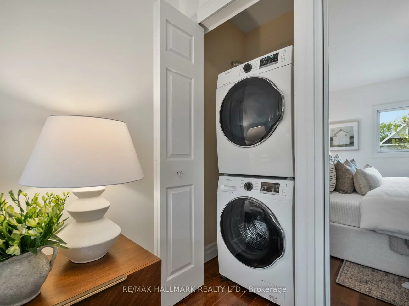10, Ferrier, Playter Estates-Danforth, Toronto