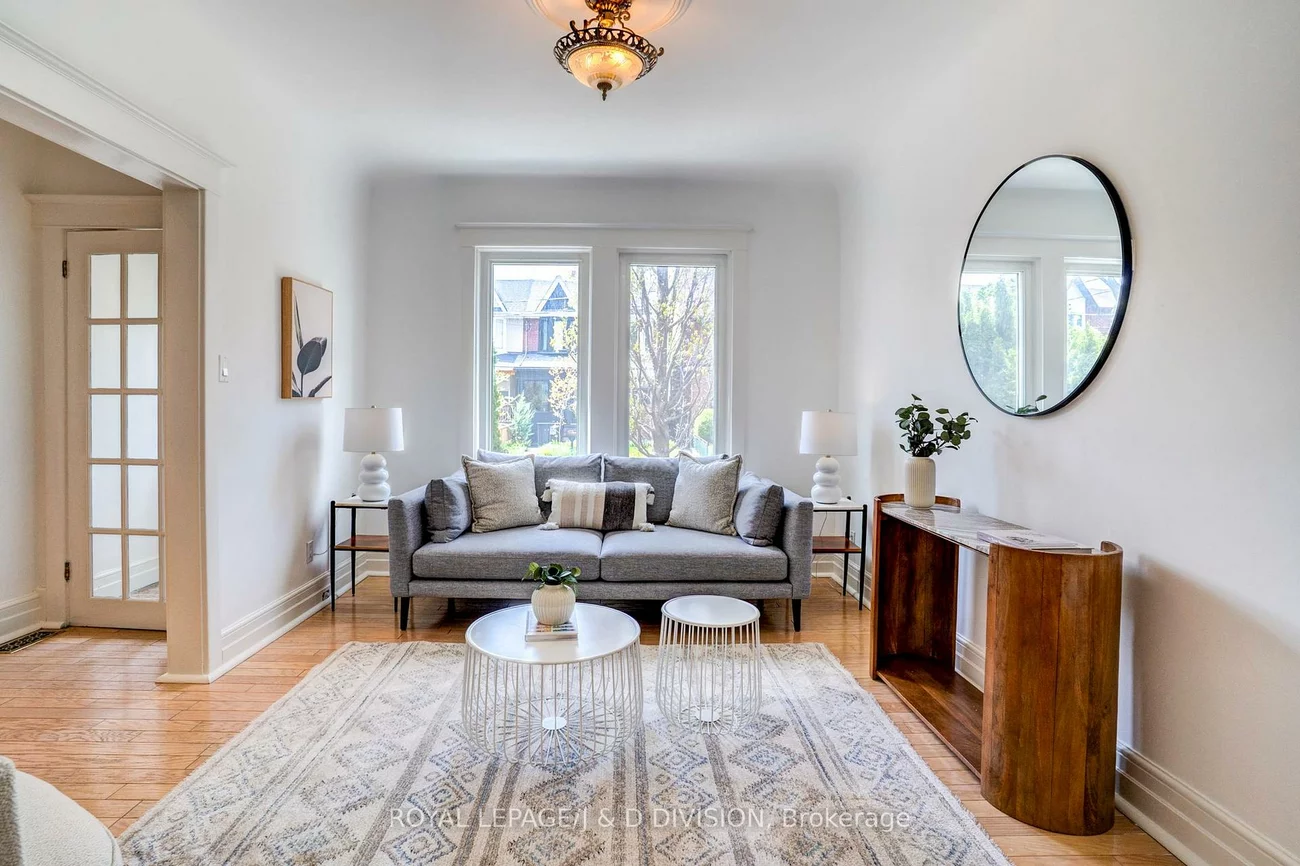 23, Empire, South Riverdale, Toronto