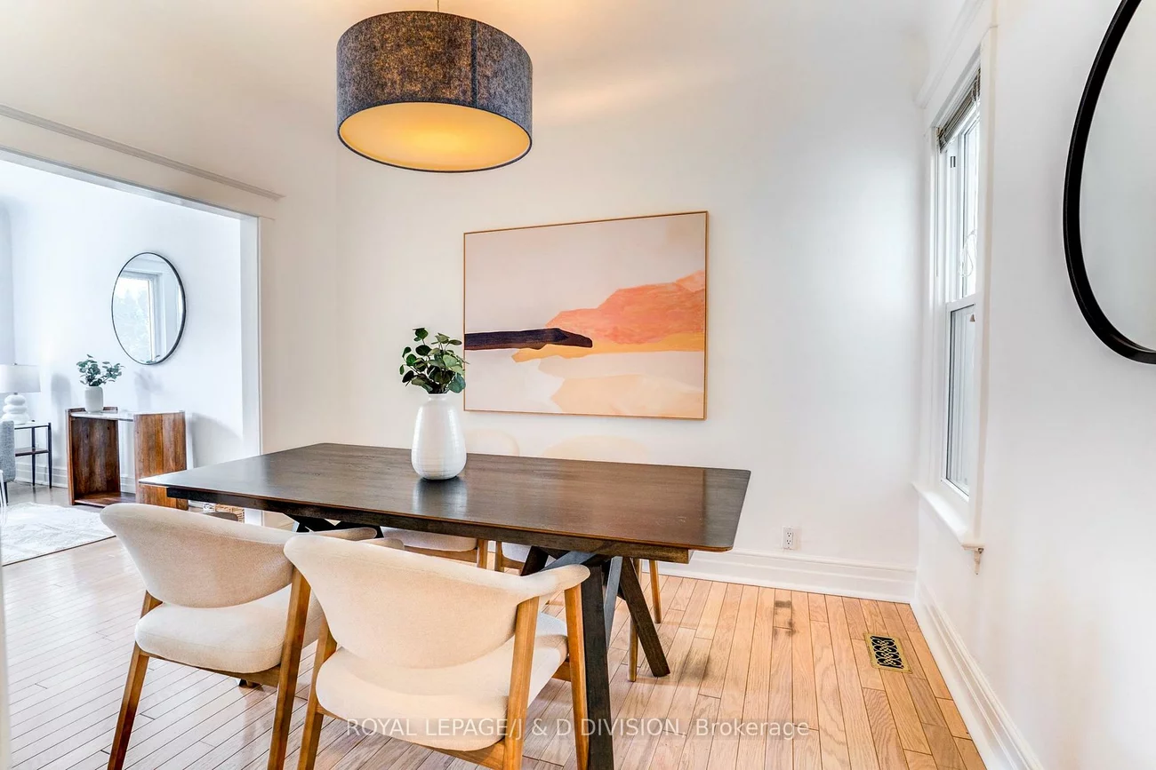23, Empire, South Riverdale, Toronto