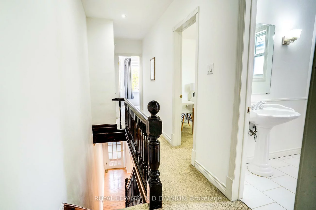 23, Empire, South Riverdale, Toronto