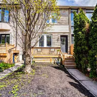 23, Empire, South Riverdale, Toronto