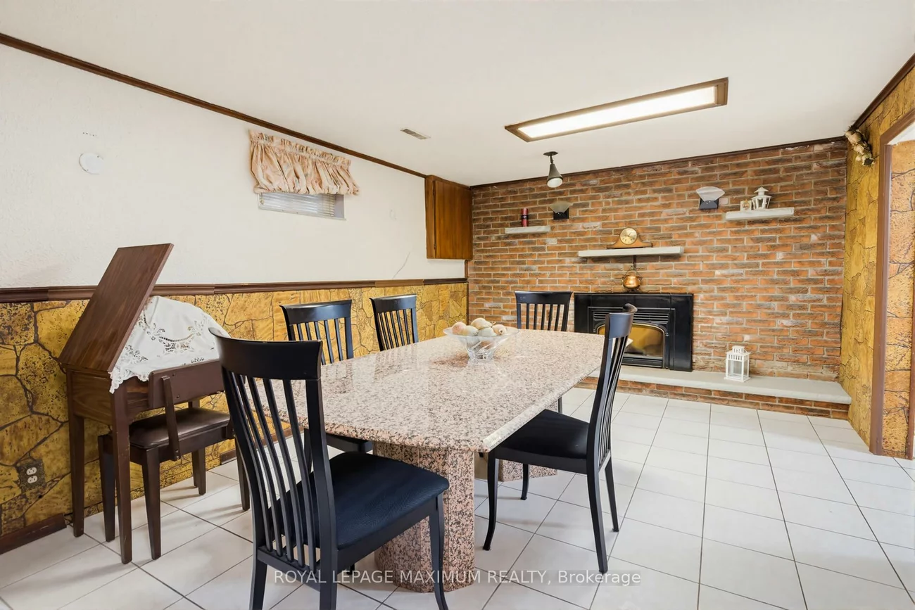 124, Nortonville, Tam O'Shanter-Sullivan, Toronto