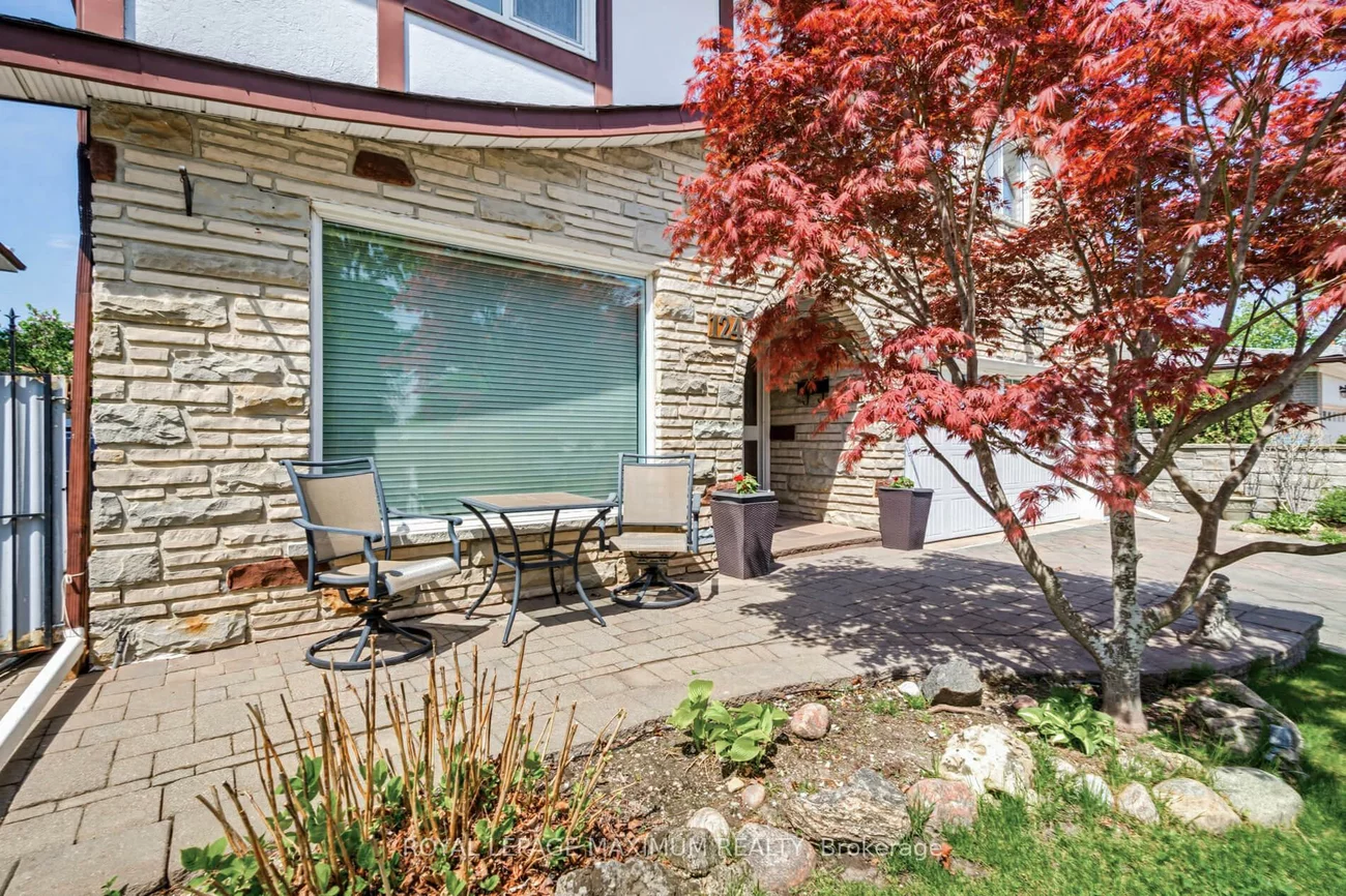 124, Nortonville, Tam O'Shanter-Sullivan, Toronto