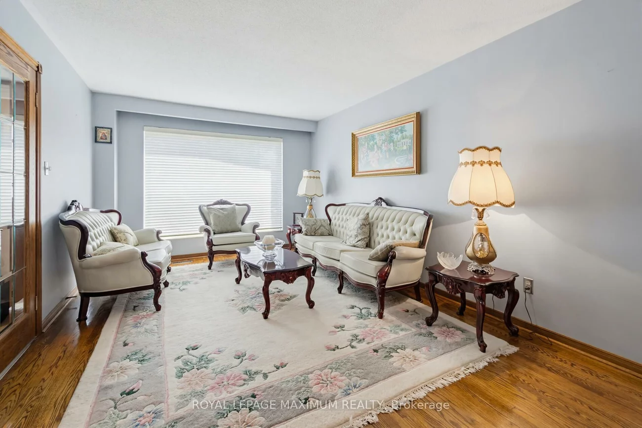 124, Nortonville, Tam O'Shanter-Sullivan, Toronto