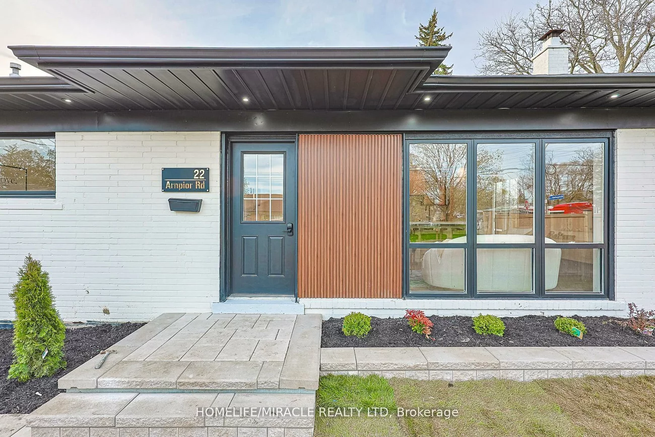 22, Arnprior, Bendale, Toronto