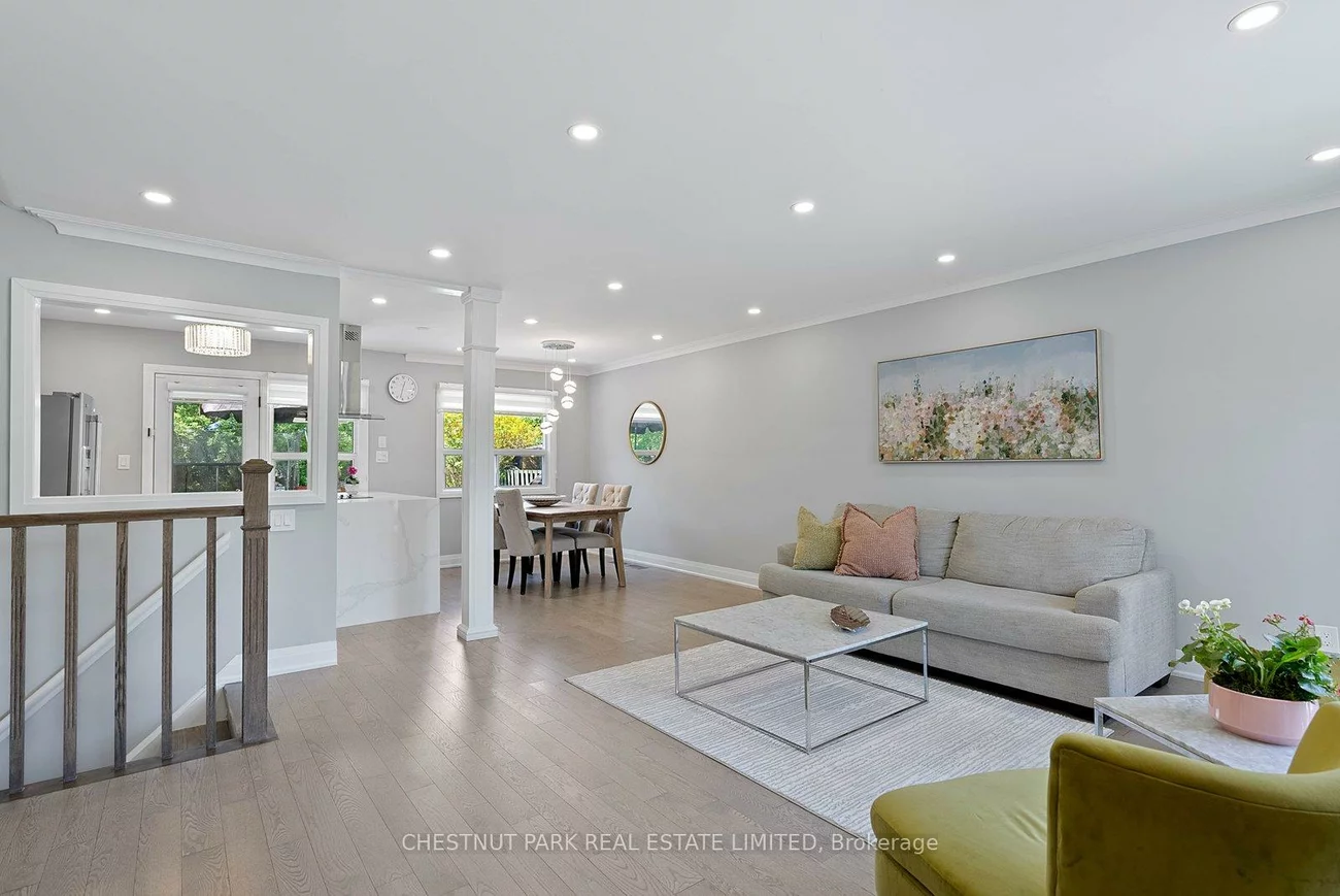 106, Fitzgibbon, Eglinton East, Toronto