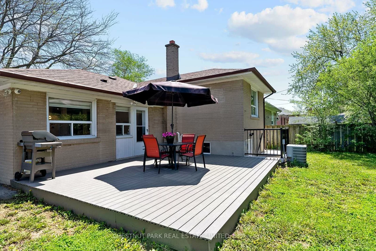 106, Fitzgibbon, Eglinton East, Toronto