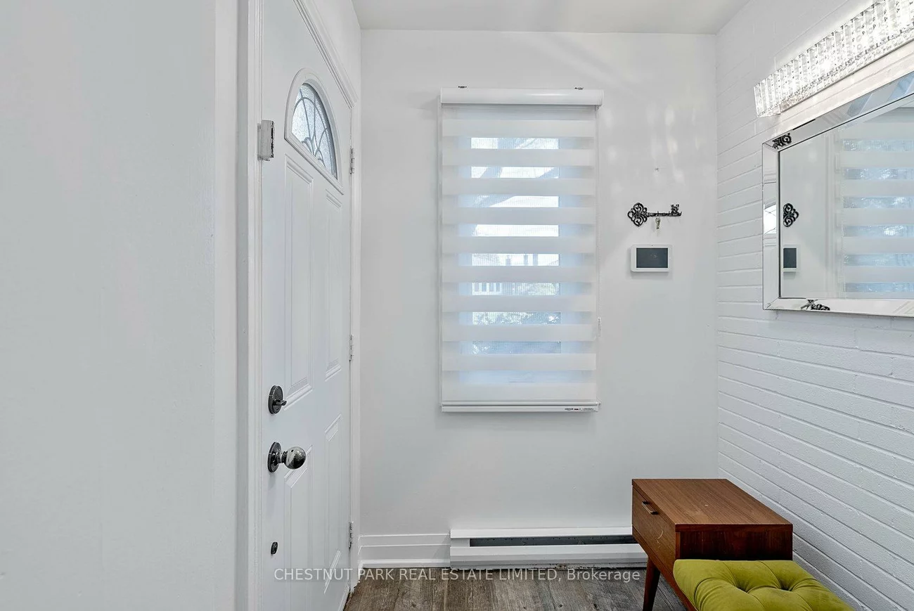 106, Fitzgibbon, Eglinton East, Toronto