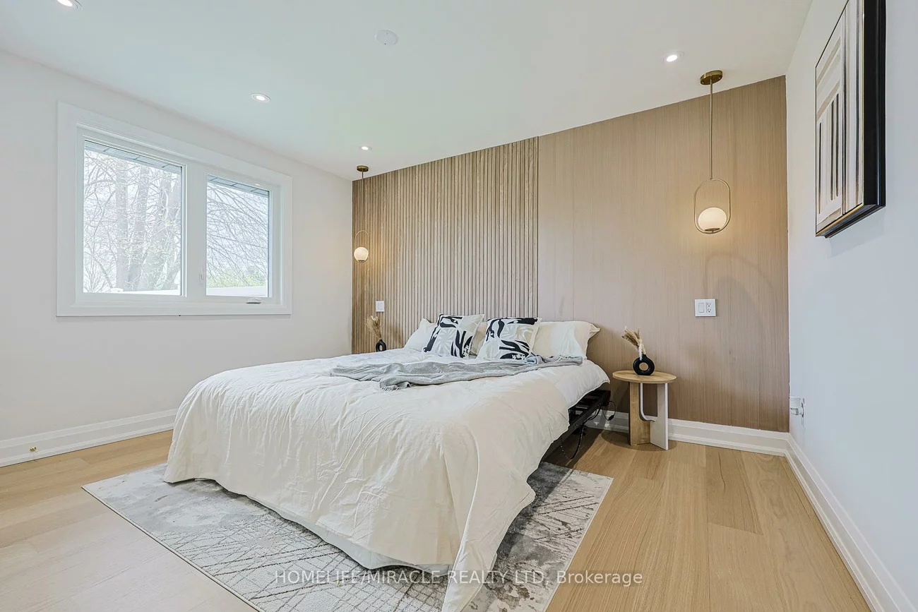 158, Cass, Tam O'Shanter-Sullivan, Toronto