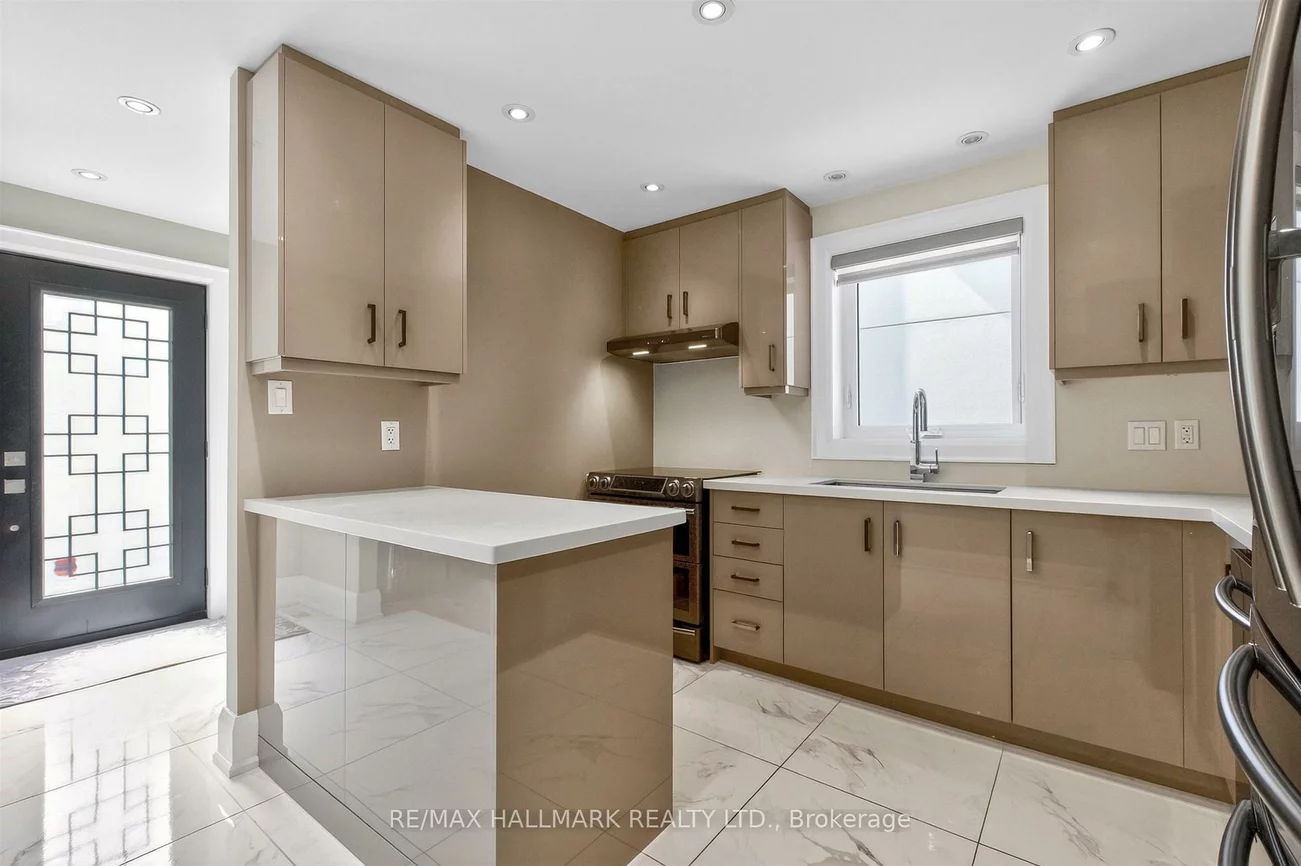 5, Elmont, O'Connor-Parkview, Toronto