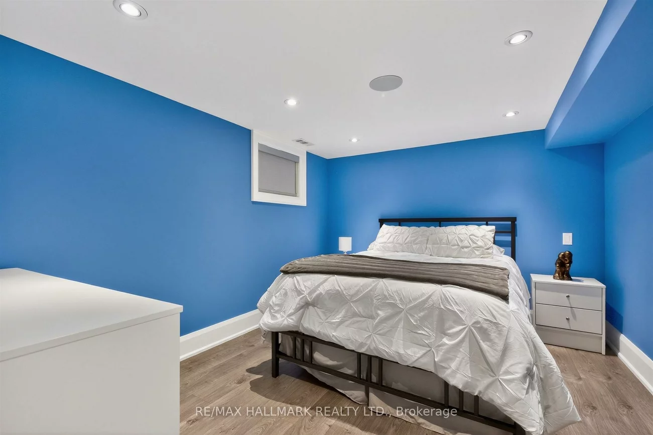 5, Elmont, O'Connor-Parkview, Toronto