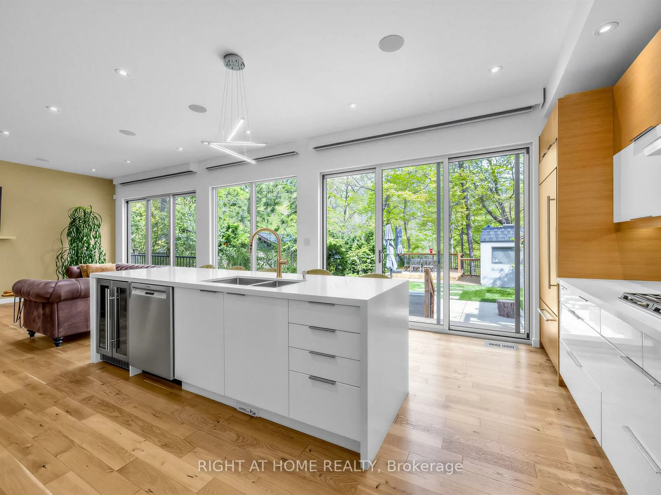 76, Ferris, O'Connor-Parkview, Toronto