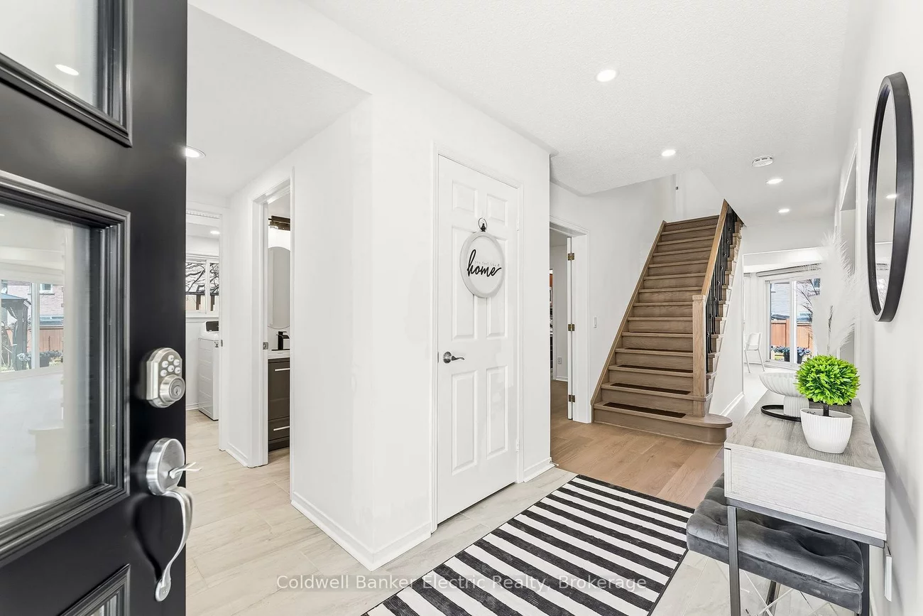 106, Greybeaver, Rouge E10, Toronto
