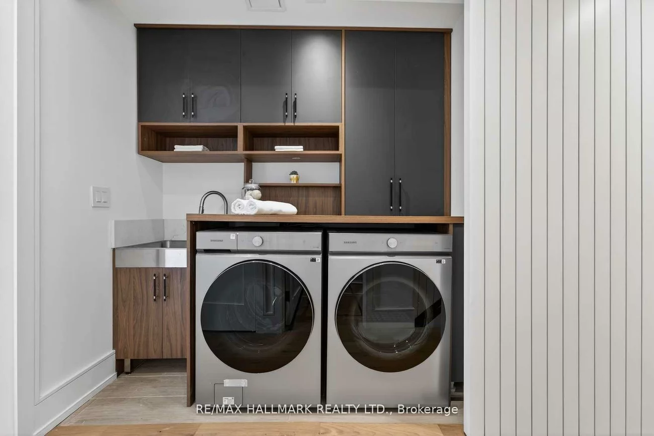 10, Wheeler, The Beaches, Toronto