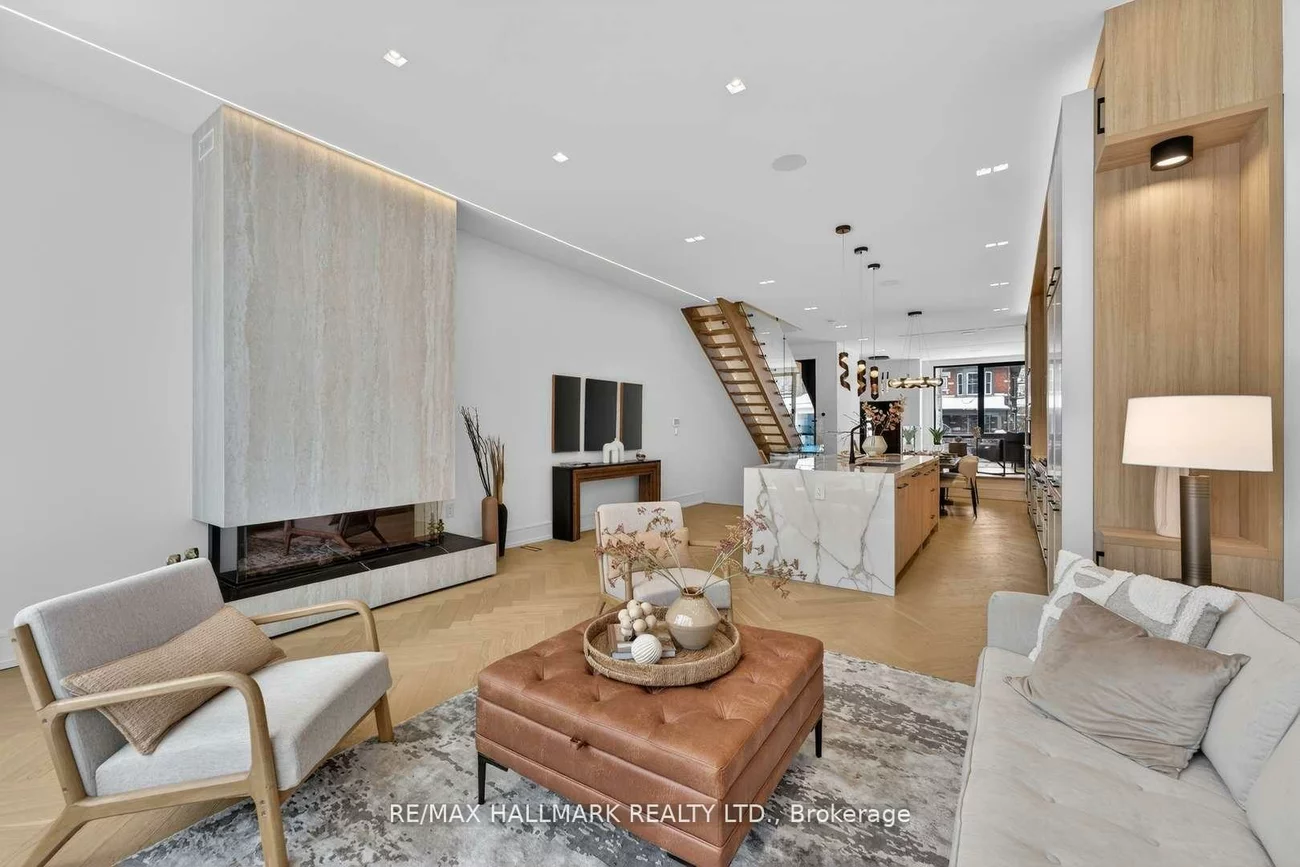 10, Wheeler, The Beaches, Toronto