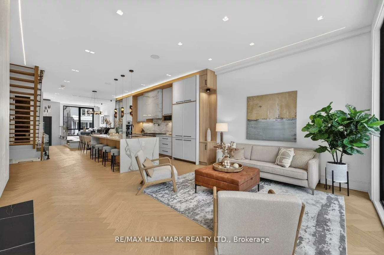 10, Wheeler, The Beaches, Toronto